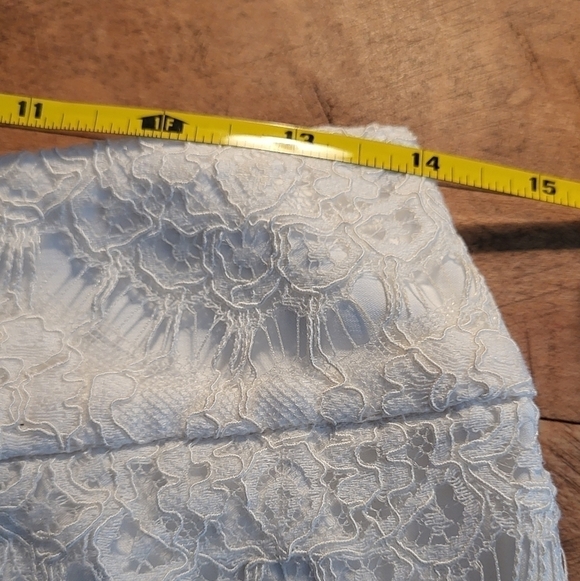 The Kooples Cream Lace Front Fold Mini Skirt Size 6 - Picture 11 of 11